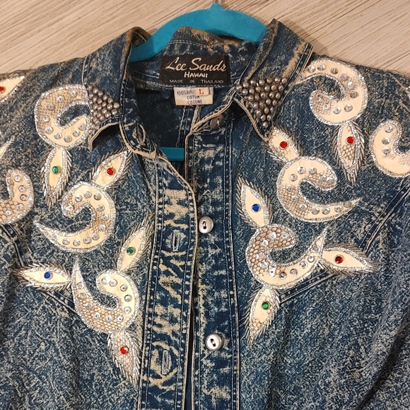 Le Sands Hawaii Jackets & Blazers - Coastal Cowgirl Distressed Denim Embellished Jacket SZ Large